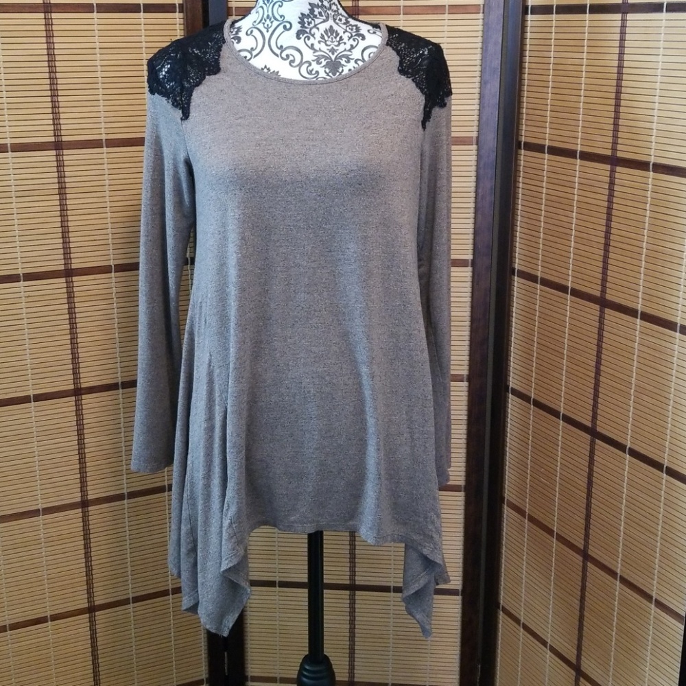 Apt 9 Ladies Long Sleeve top